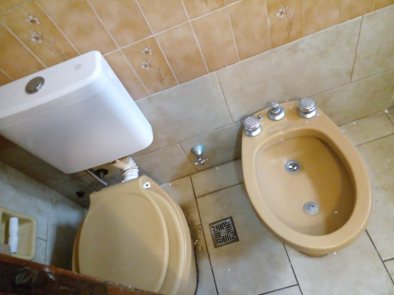 VENTA DEPARTAMENTO TRES AMBIENTES EXTERNO CON BALCON SALIENTE